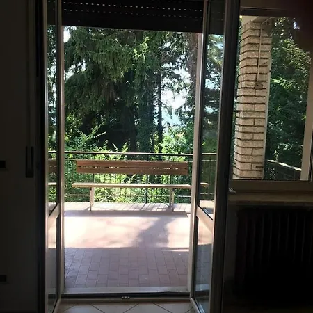 House In The Mountains - Greenery Near Verona *
